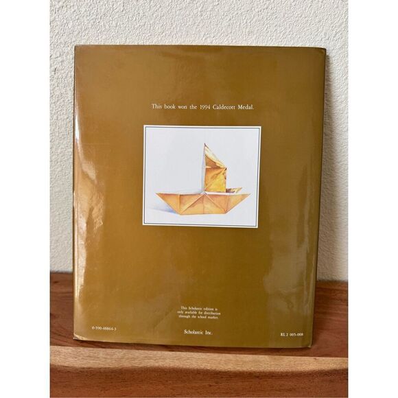 Grandfathers Journey children’s book Asian storytelling immigration - Picture 5 of 5